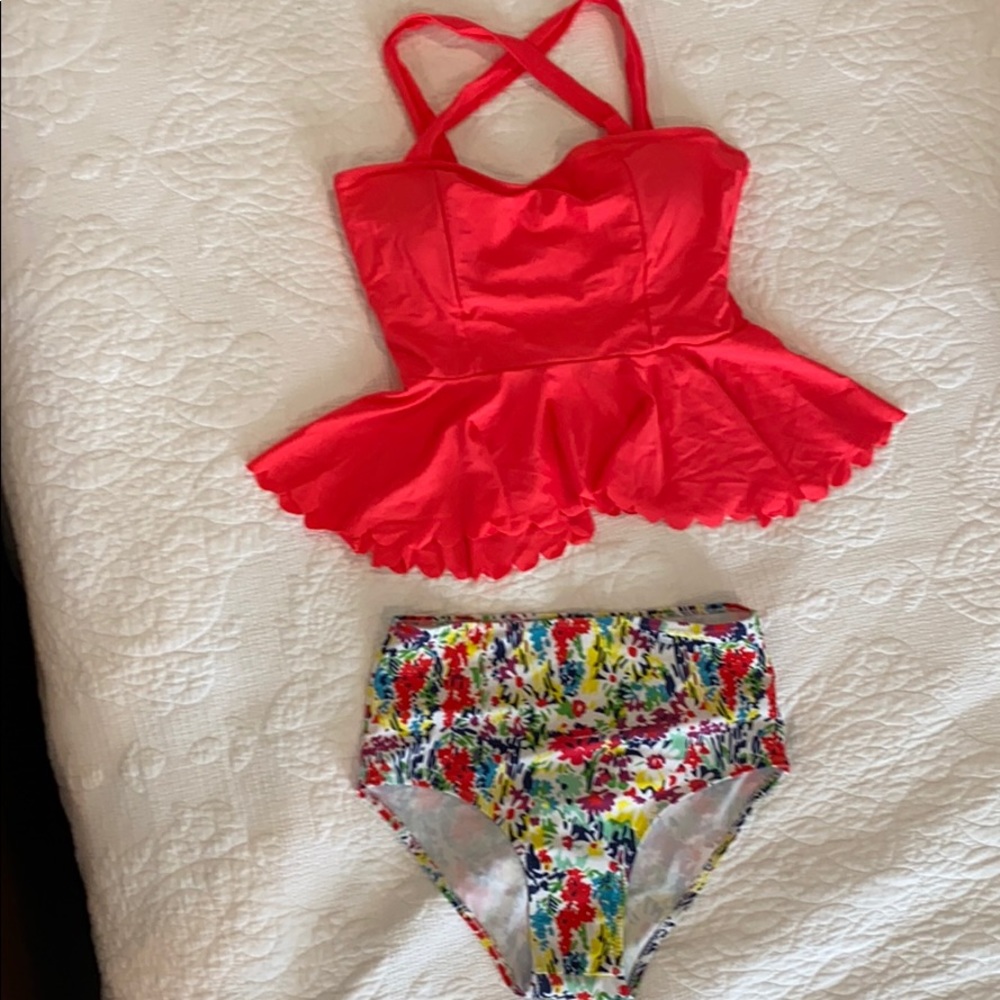 Tankini • Bright Floral 💐